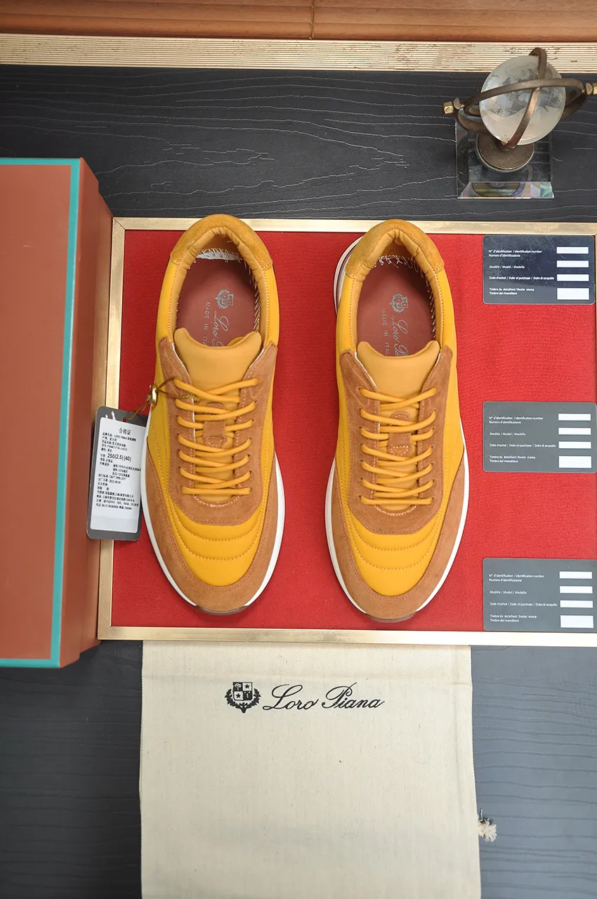 Men's shoes 💰600【𝐥𝐨𝐫𝐨 𝐏𝐢𝐚𝐧𝐚】lp classic loafers, an Italian treasure brand, the only brand that can match Hermès! Only after wearing it do we realize that we cannot let down our feet. The upper is imported cashmere, the lining of water-dyed cowhide ➕ the cowhide feet, the official original glass rubber outsole, and the pendant. Exclusive original packaging (tag ➕ brand paper ➕ outer box ➕ hand bag) code number: 38-44 (45 customized)
